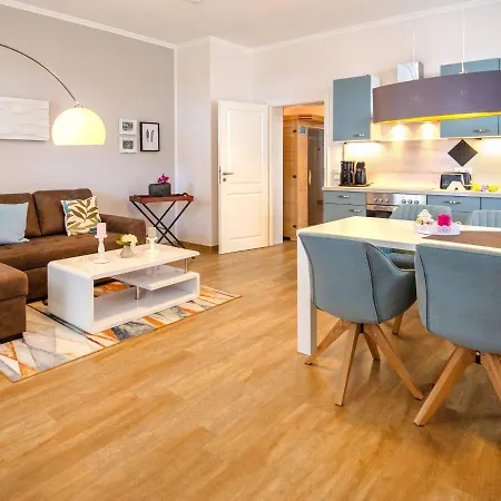 Strandvillen - Mit Meerblick, 1 Schlafzimmer Und Balkon Sv-606 * Binz